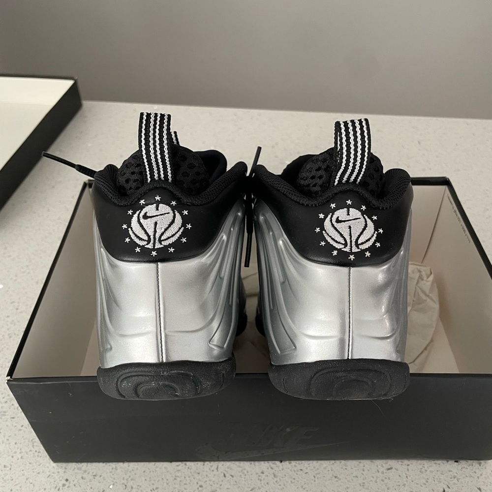 Nike Chrome Foamposites🩶 - Picture 5 of 5